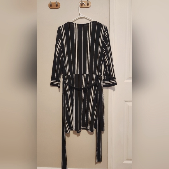 H&M Black and White Stripped Dress - Picture 3 of 5